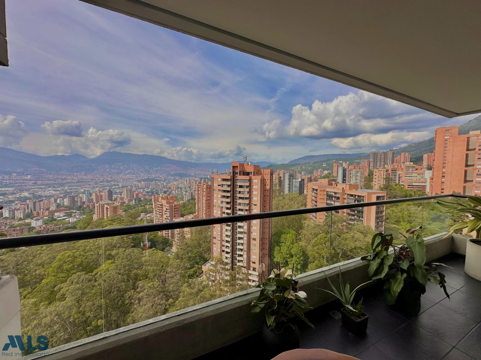 El Tesoro, Medellín