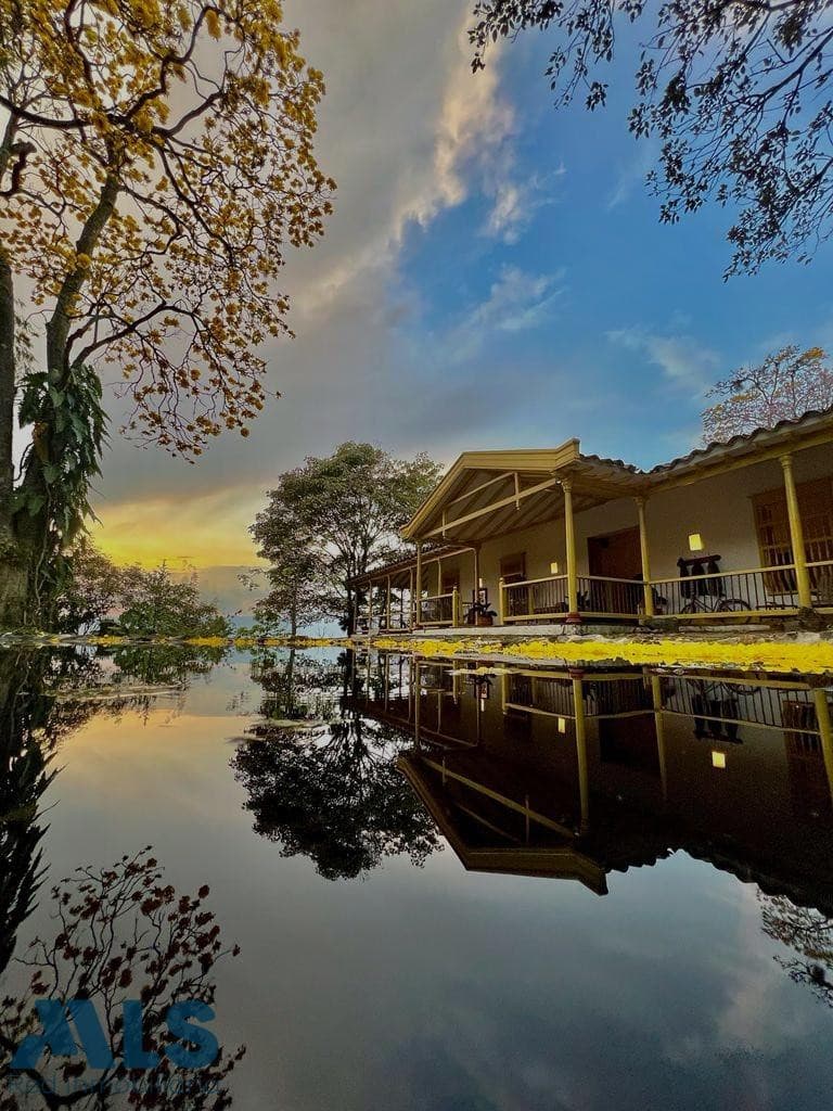 El Tesoro, Medellín