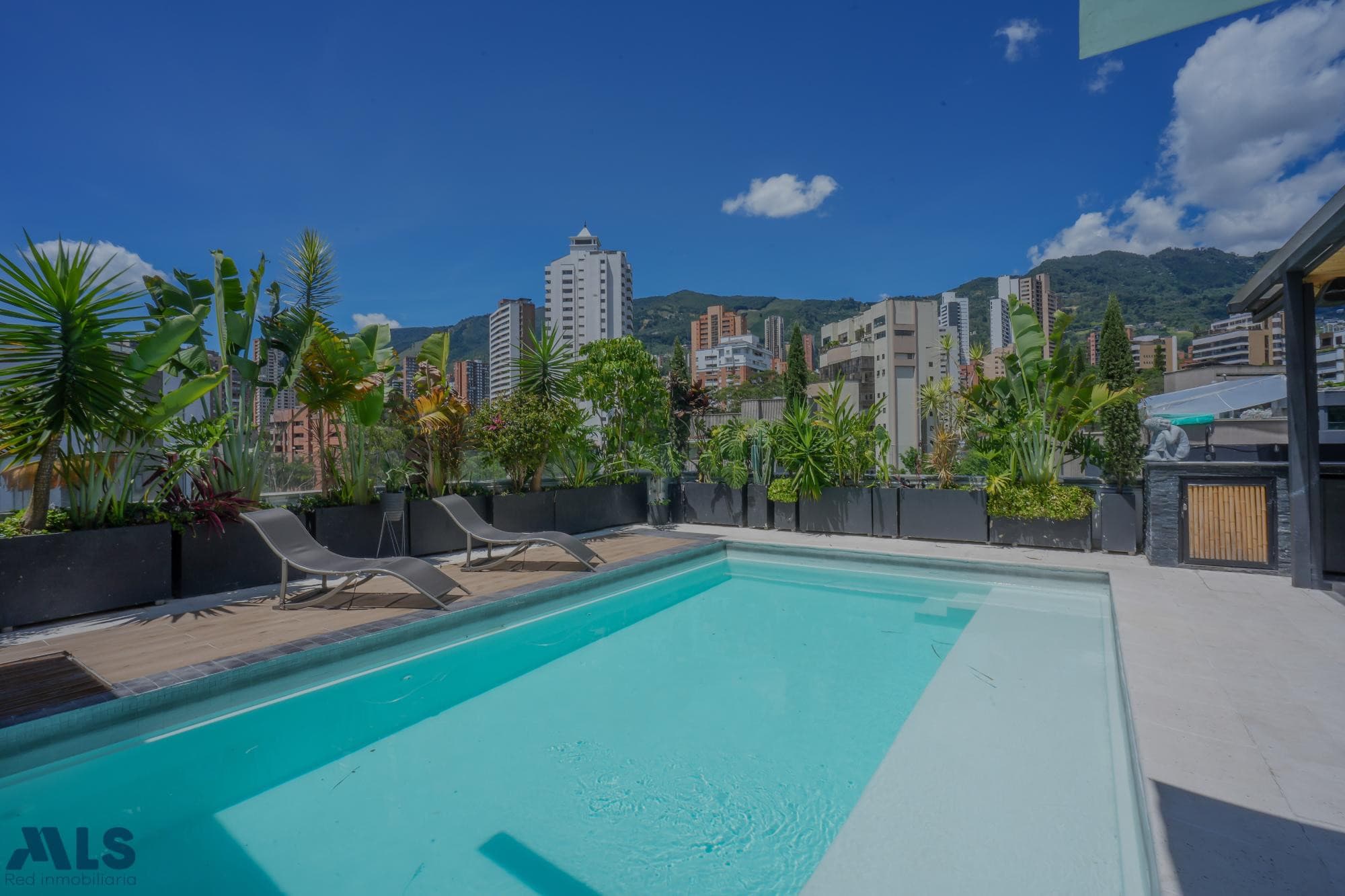San Lucas, Medellín
